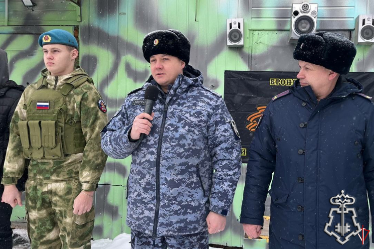 Росгвардейцы в Можге приняли участие в открытии детского турнира по лазертагу