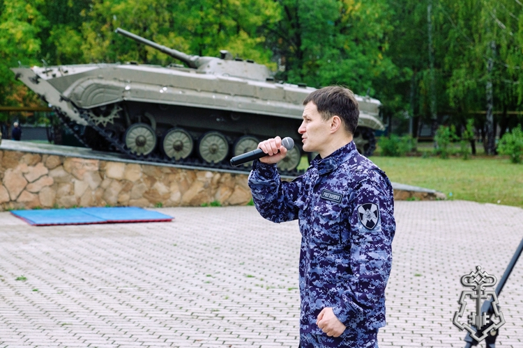 В Сарапуле сотрудники вневедомственной охраны войск национальной гвардии приняли участие в республиканской акции «Наш мир без терроризма» 