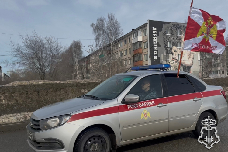 В Удмуртии стартовал автопробег Росгвардии, приуроченный к юбилею ведомства (видео)