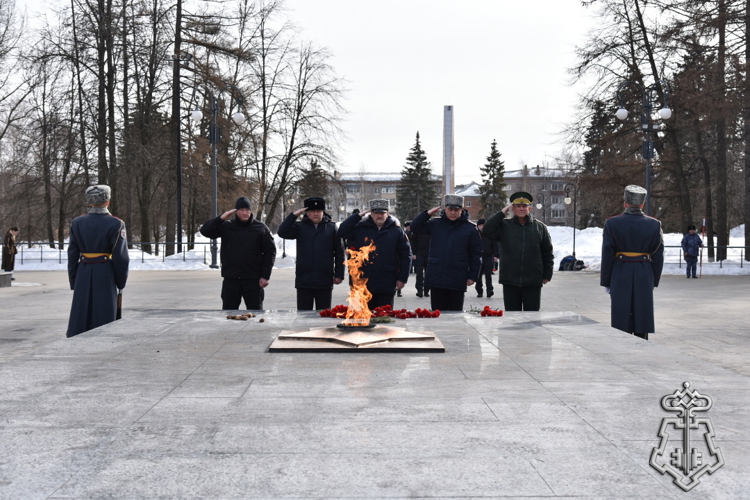 В Удмуртии стартовал автопробег Росгвардии, приуроченный к юбилею ведомства (видео)