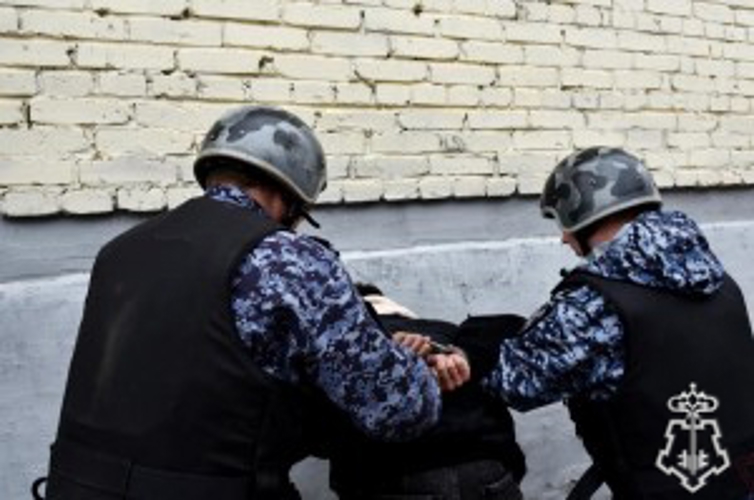 В Ижевске росгвардейцы задержали местного жителя, обманом похитившего продукты из магазина