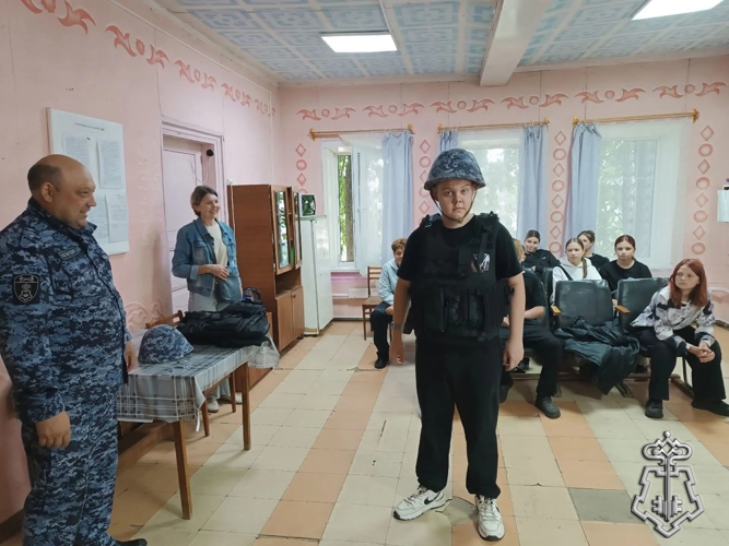 В Удмуртии продолжается ведомственная акция «Каникулы с Росгвардией»