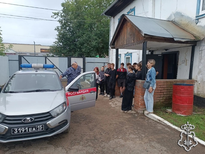 В Удмуртии продолжается ведомственная акция «Каникулы с Росгвардией»