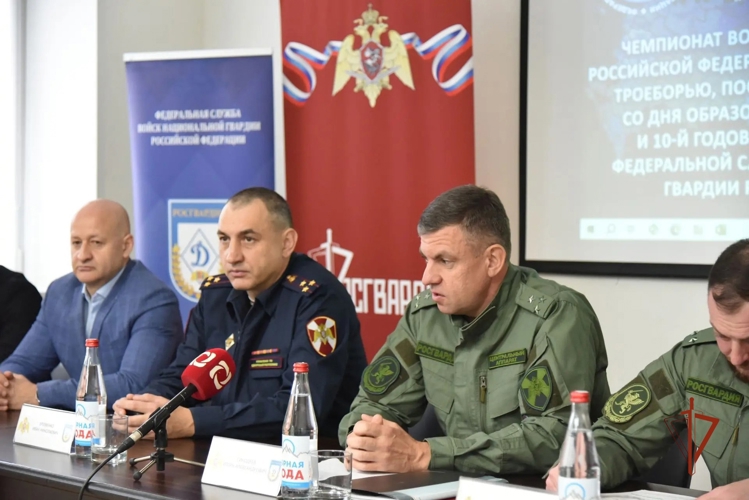 В Удмуртии в преддверии Всероссийского чемпионата Росгвардии по летнему офицерскому троеборью состоялся брифинг